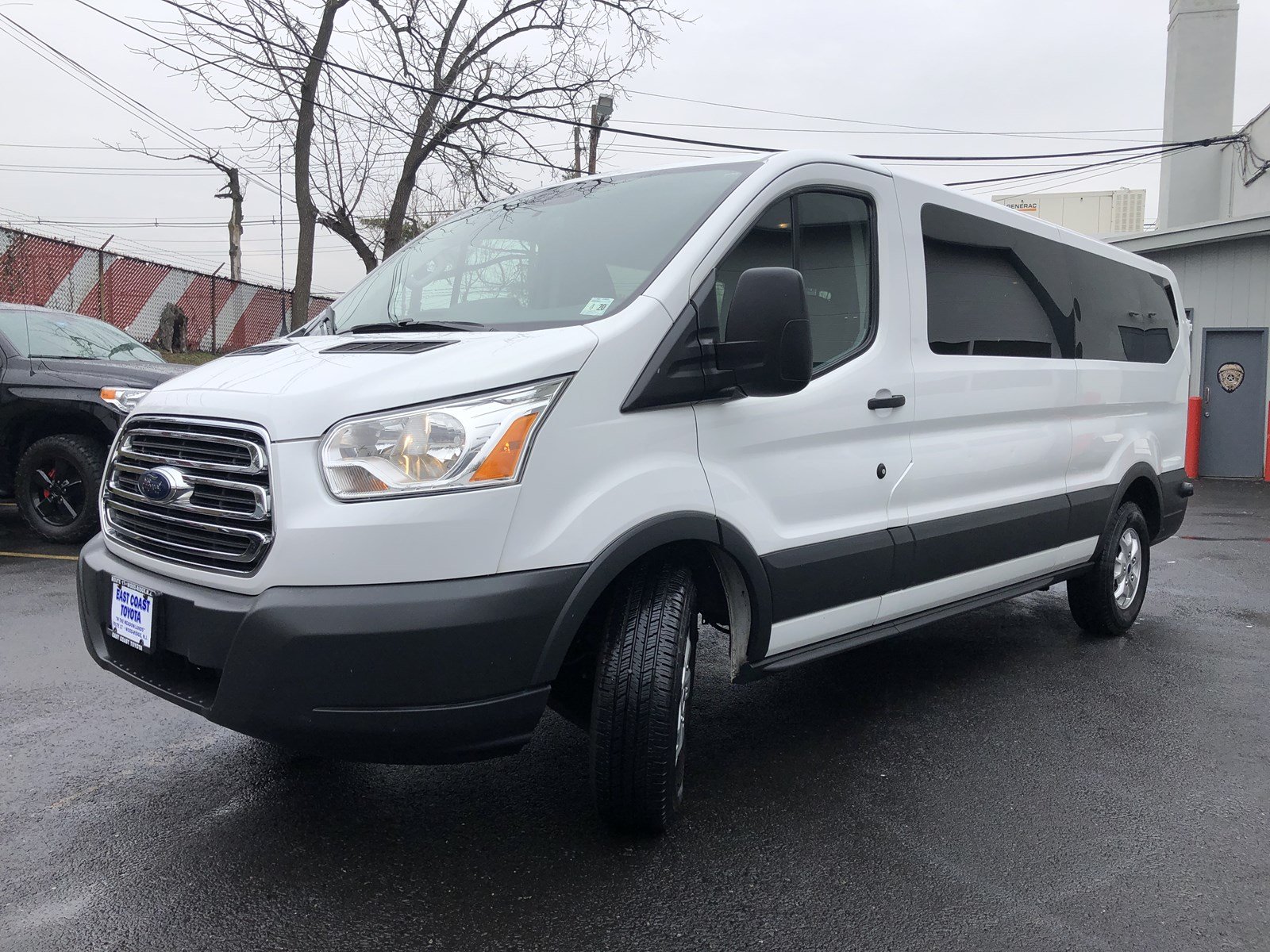 Pre-Owned 2015 Ford Transit XLT V6 PASSENGER VAN Full-size Passenger ...