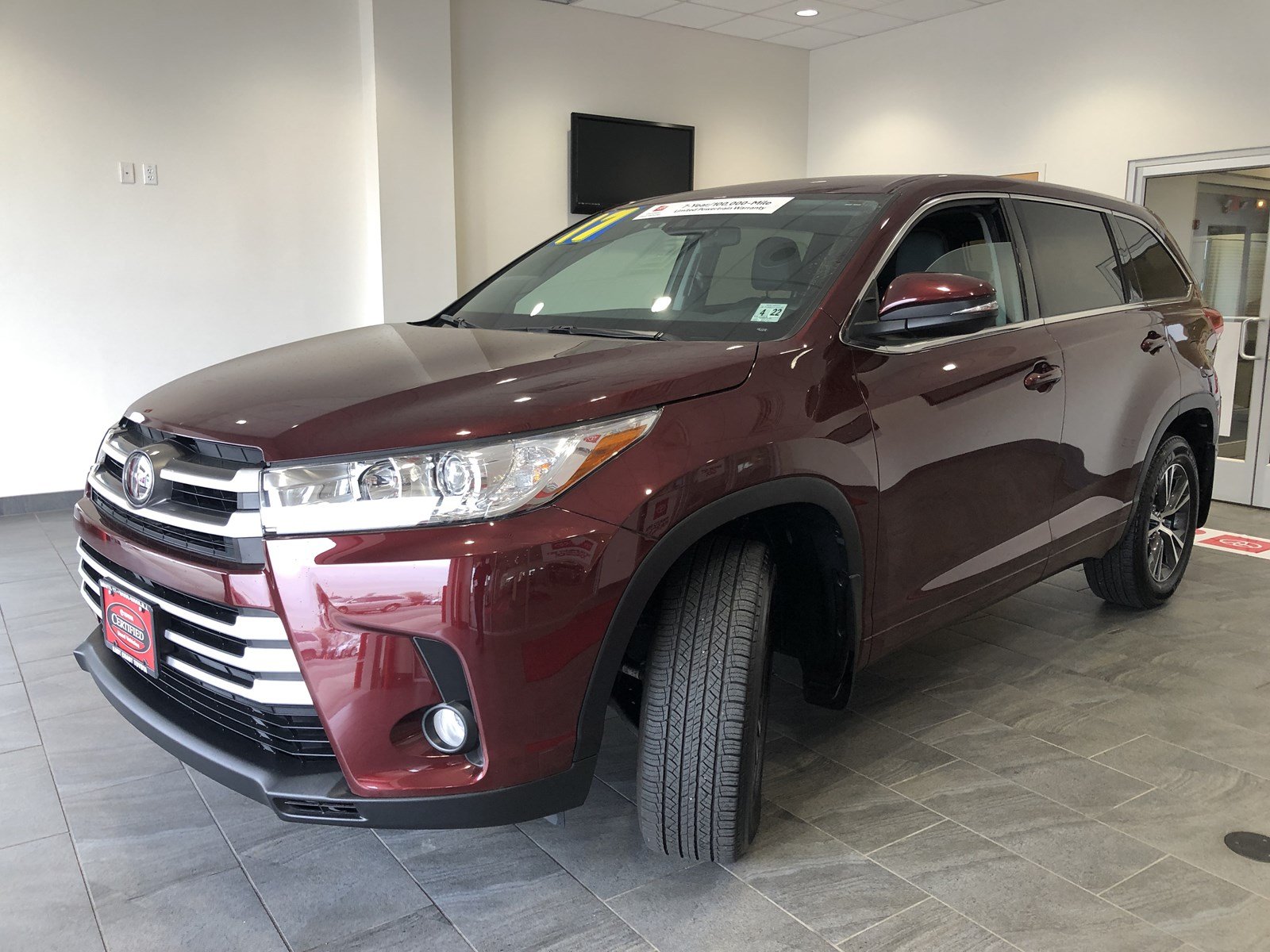 Certified Pre-Owned 2017 Toyota Highlander LE Plus V6 AWD SUV Sport