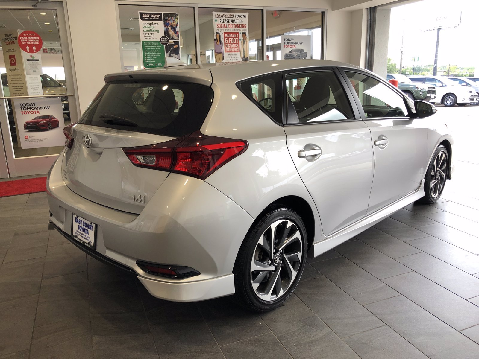 Pre-Owned 2018 Toyota Corolla iM 4-CYL HATCHBACK Hatchback in Wood ...